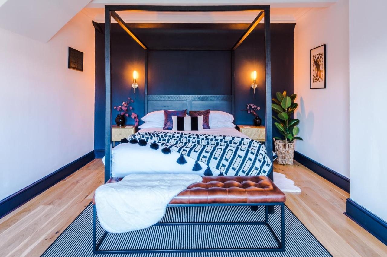 Exquisite Home In Windsor By Casa By Grace, Near Legoland, Perfect For Large Groups, Pet Friendly, Free Parking, Sleeps 7-9! Eksteriør bilde